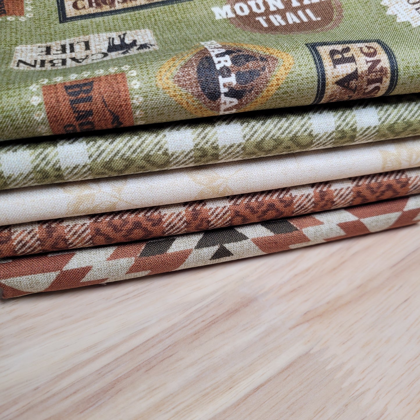 Fat quarter bundle, Michael Miller cabin fabric, 5 fat quarters.